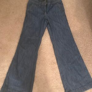 Just Hippy to Be Here🌻